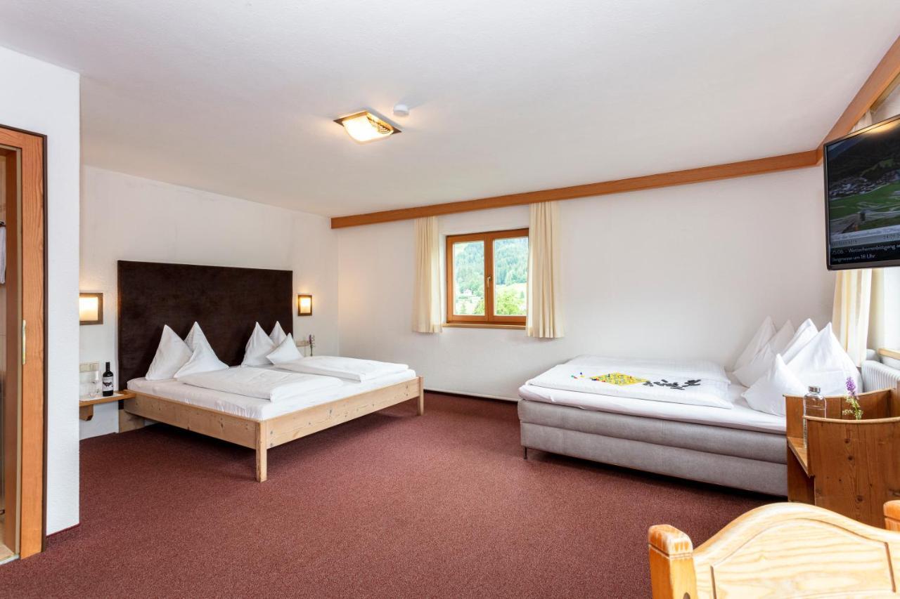 Der Pfindlhof Hotell Leogang Exteriör bild