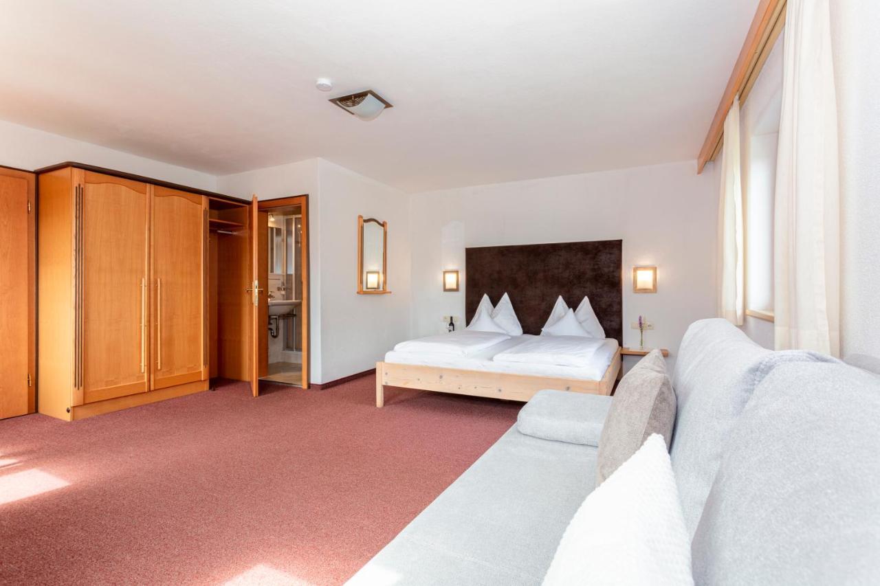 Der Pfindlhof Hotell Leogang Exteriör bild