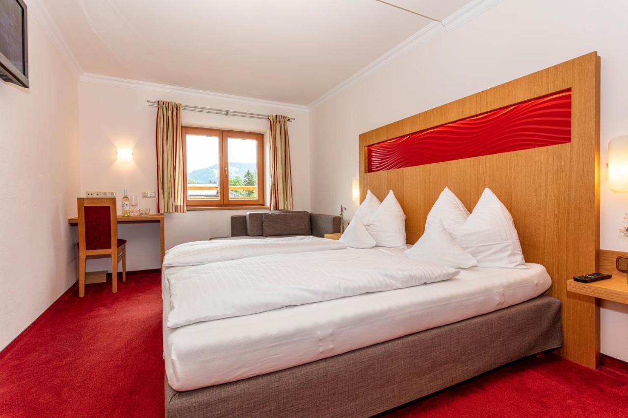 Der Pfindlhof Hotell Leogang Exteriör bild