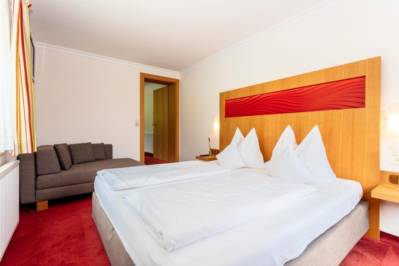 Der Pfindlhof Hotell Leogang Exteriör bild